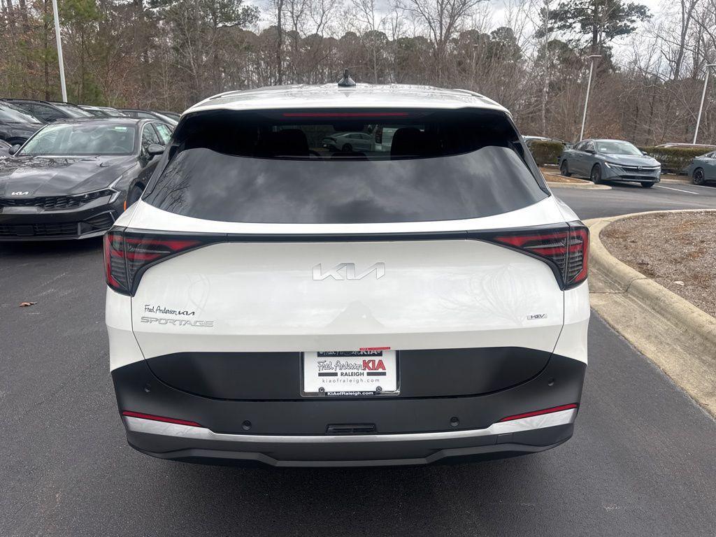 new 2026 Kia Sportage Hybrid car, priced at $29,209
