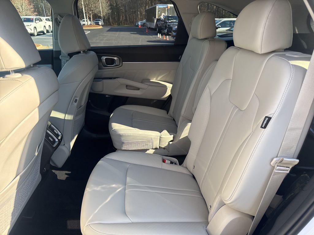 new 2026 Kia Sorento car, priced at $39,512