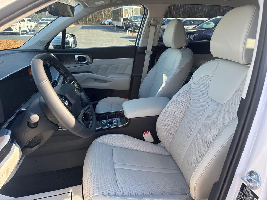 new 2026 Kia Sorento car, priced at $39,512