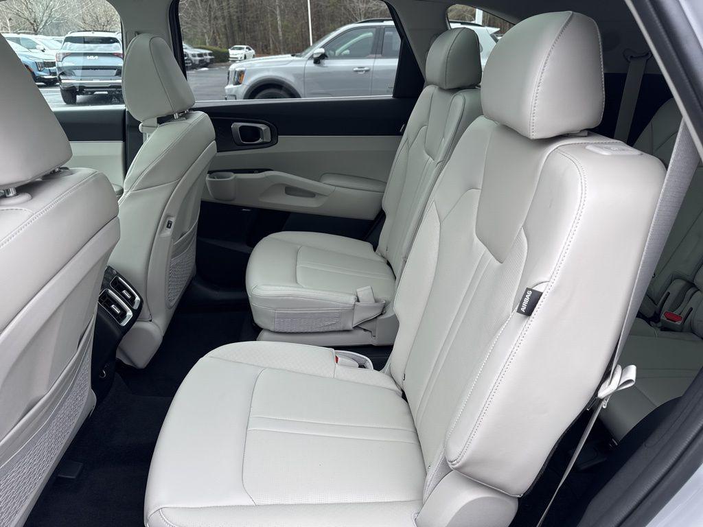 new 2026 Kia Sorento car, priced at $37,912