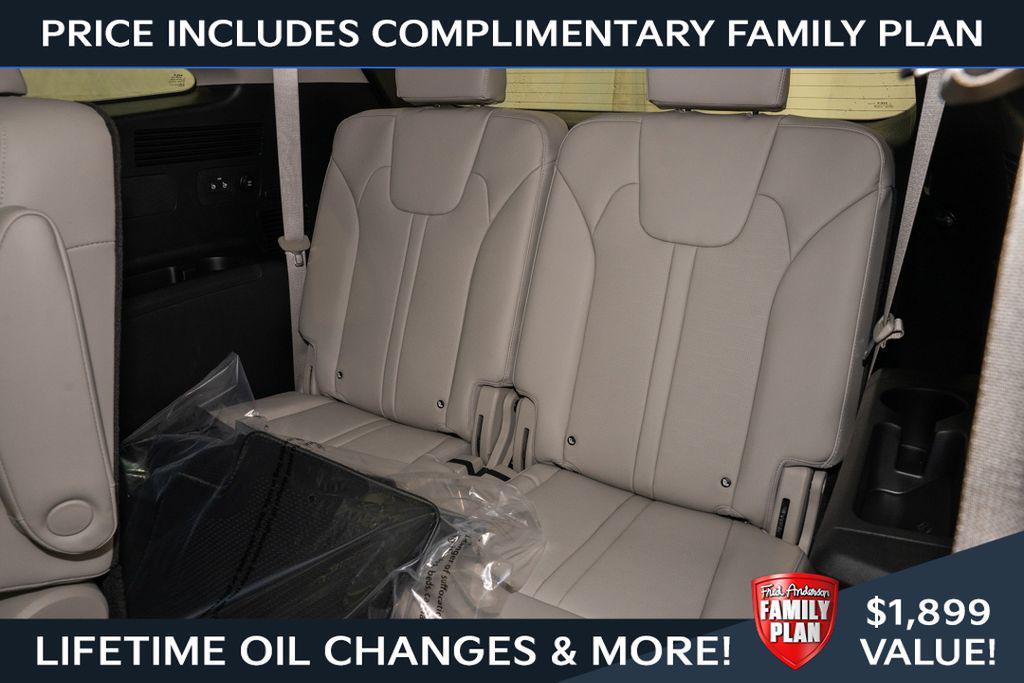 new 2026 Kia Sorento Hybrid car, priced at $39,668