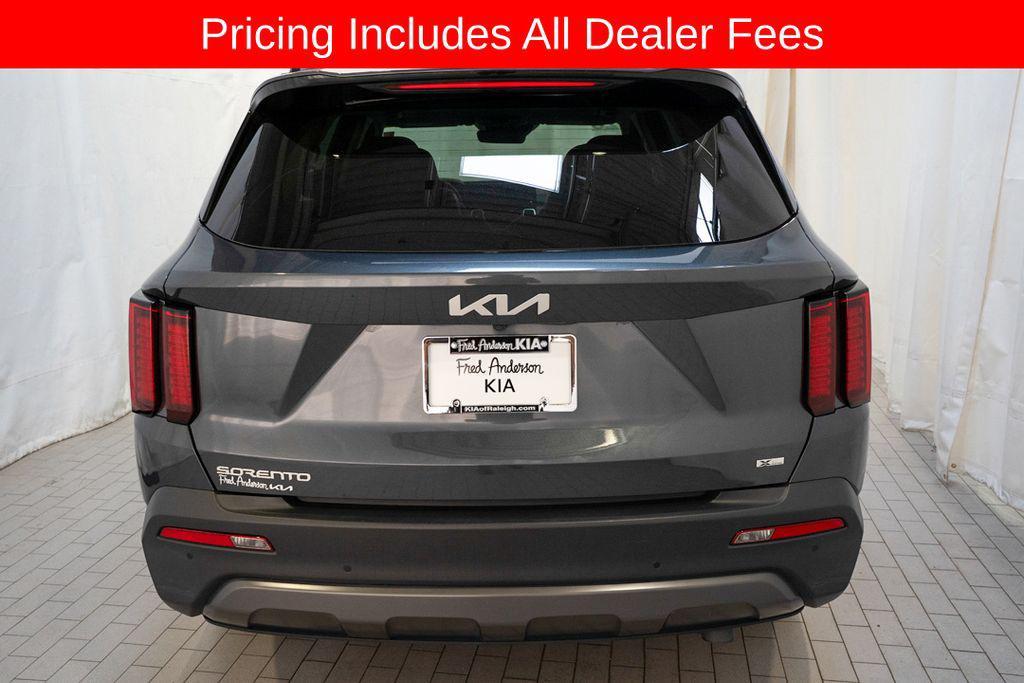 used 2023 Kia Sorento car, priced at $26,000