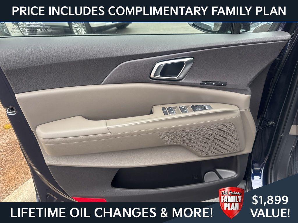 new 2026 Kia Carnival car, priced at $39,763