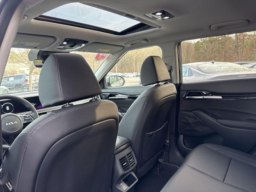 new 2026 Kia Seltos car, priced at $26,330
