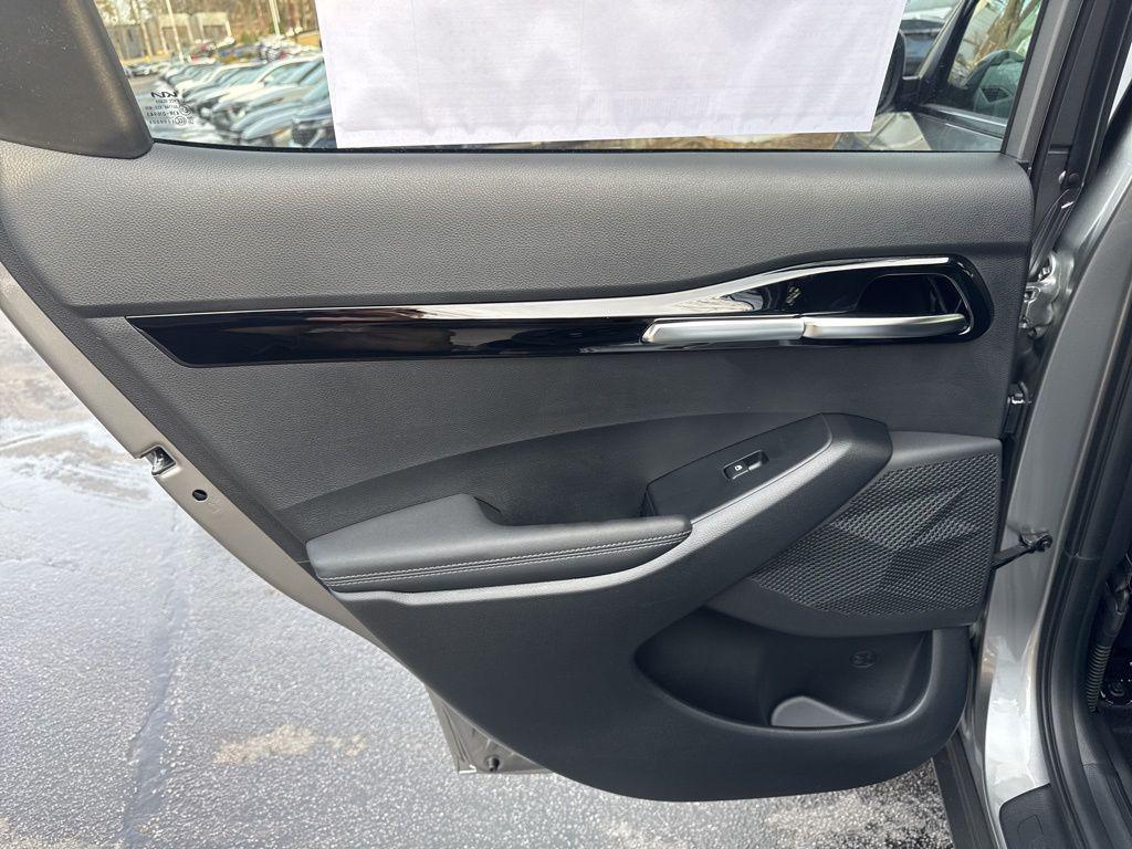 new 2026 Kia Seltos car, priced at $26,330