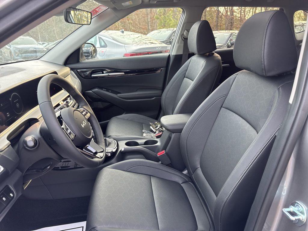 new 2026 Kia Seltos car, priced at $26,330