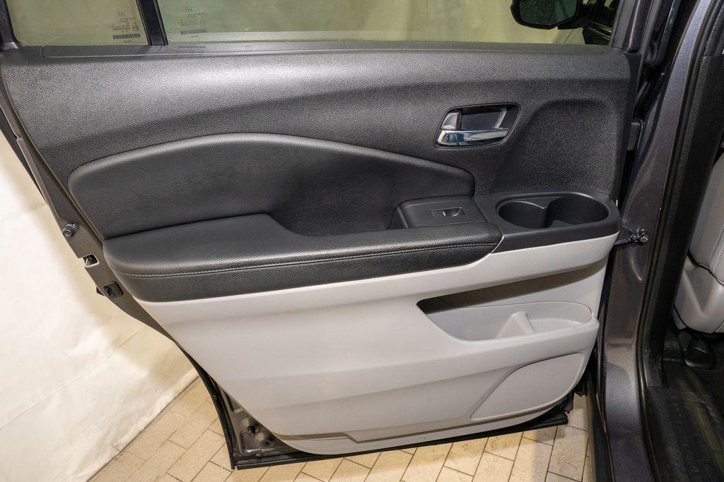 used 2018 Honda Pilot car, priced at $20,000