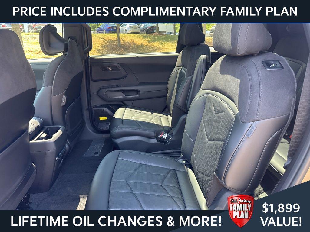 new 2027 Kia Telluride Hybrid car, priced at $60,193