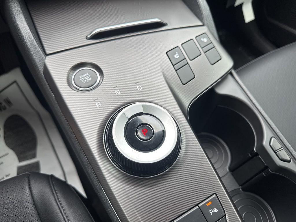 new 2026 Kia Sportage Hybrid car, priced at $32,729