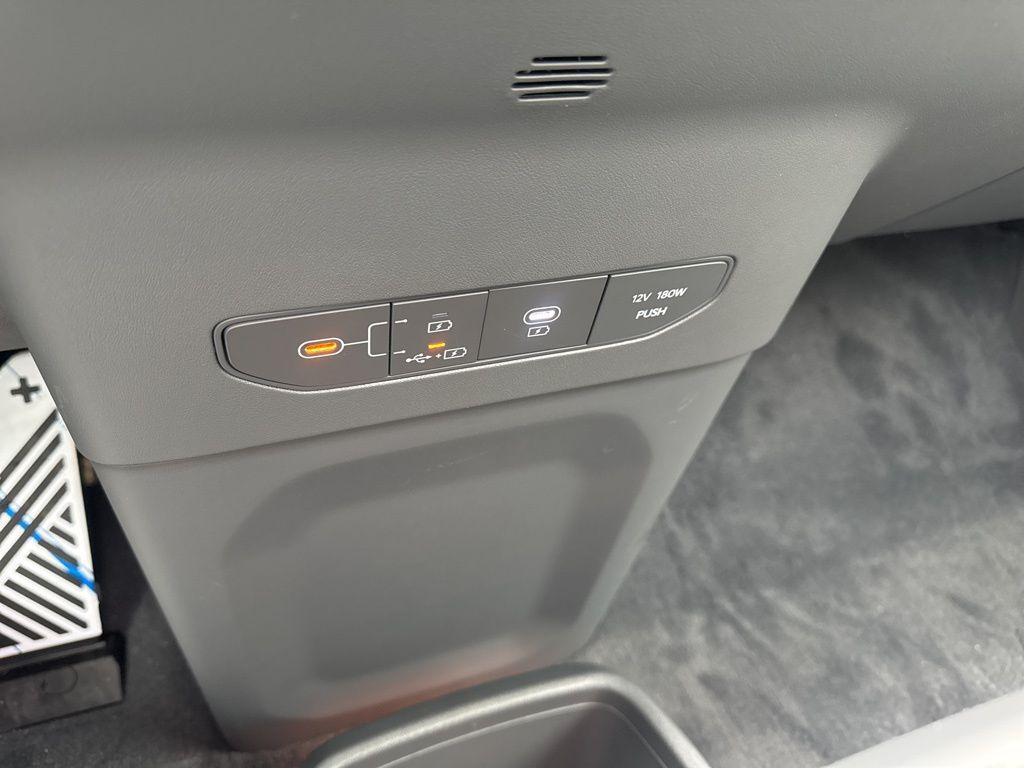 new 2026 Kia EV9 car, priced at $62,699