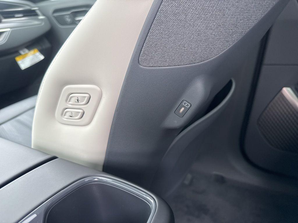 new 2026 Kia EV9 car, priced at $62,699