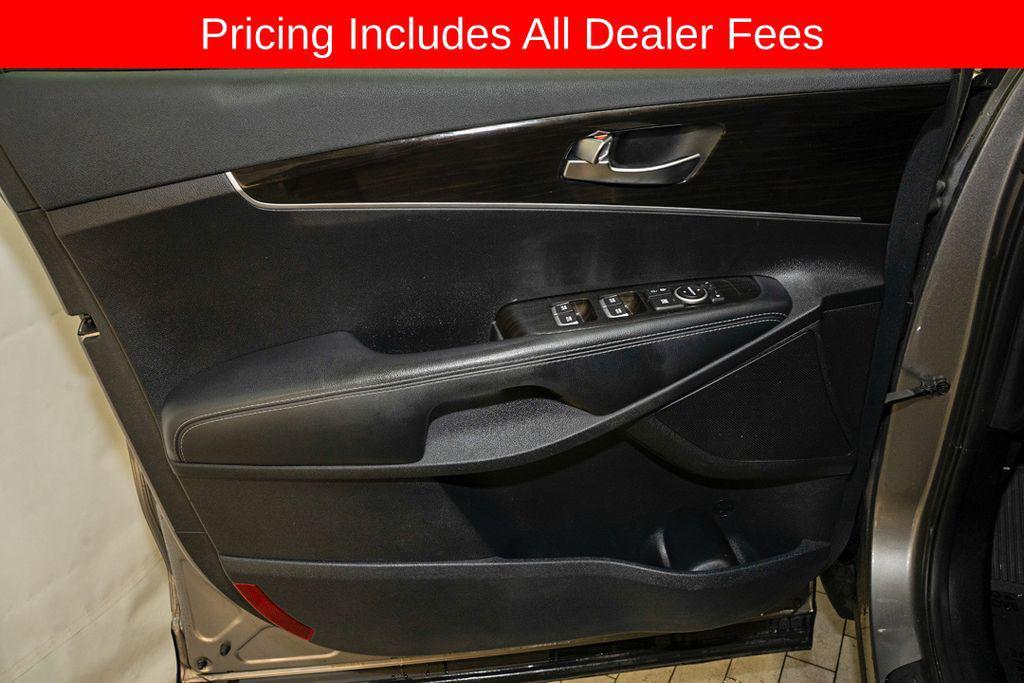 used 2019 Kia Sorento car, priced at $12,500