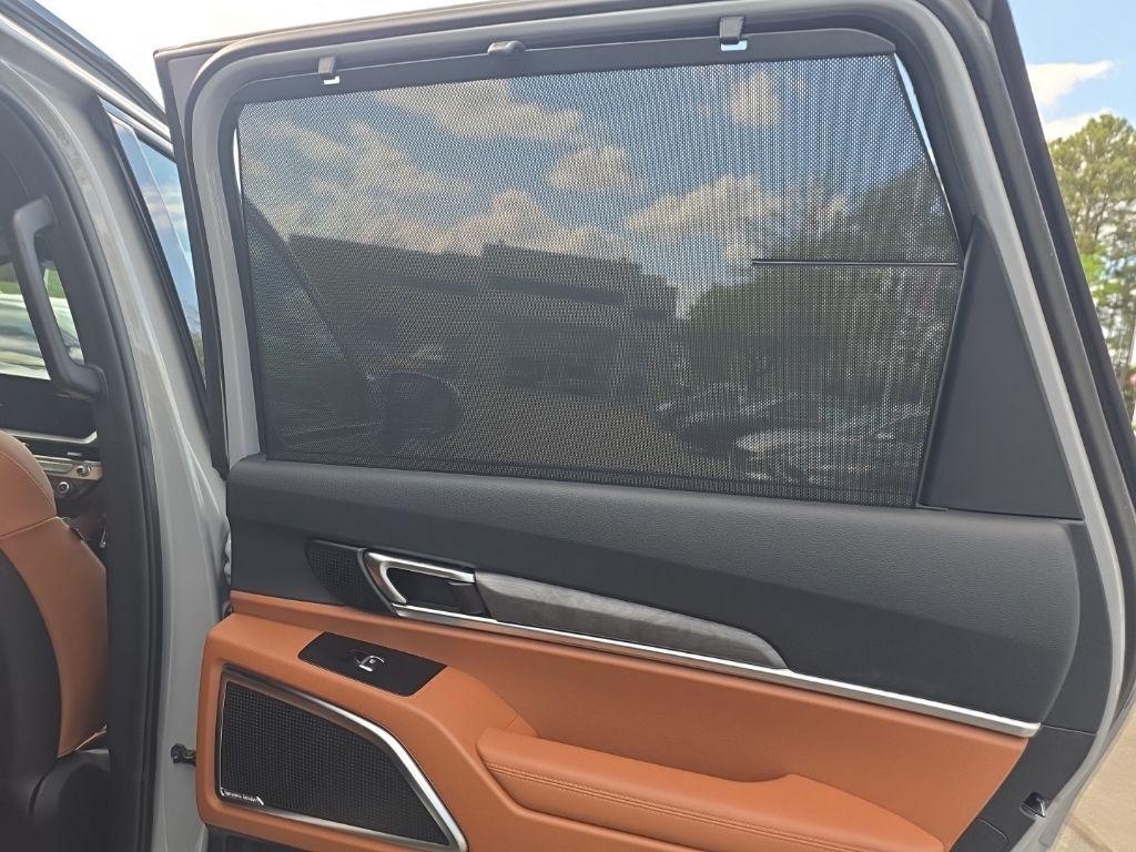used 2025 Kia Telluride car, priced at $46,000