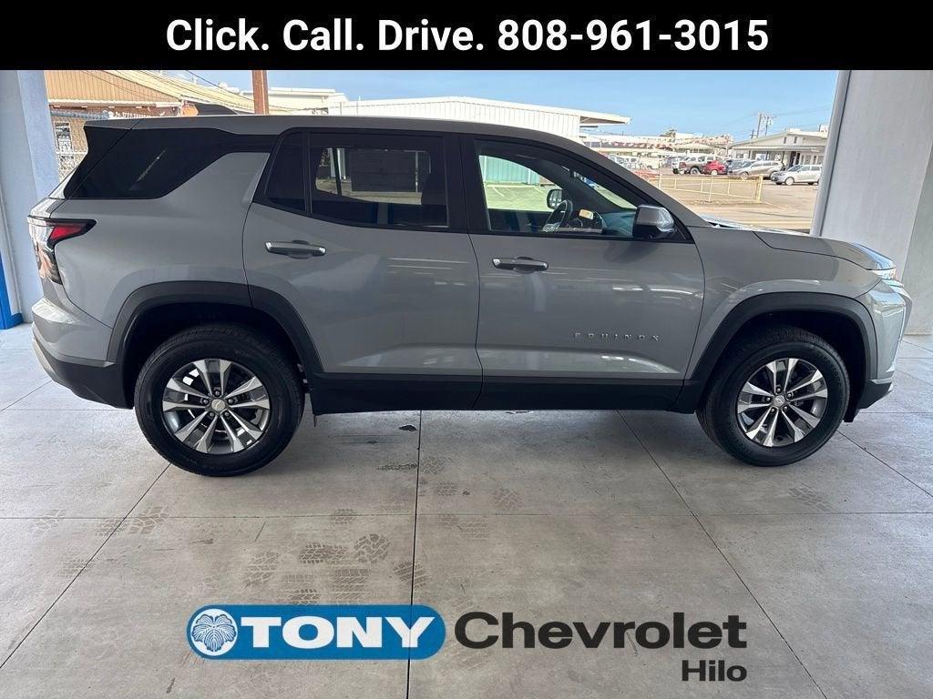 new 2026 Chevrolet Equinox car, priced at $31,990