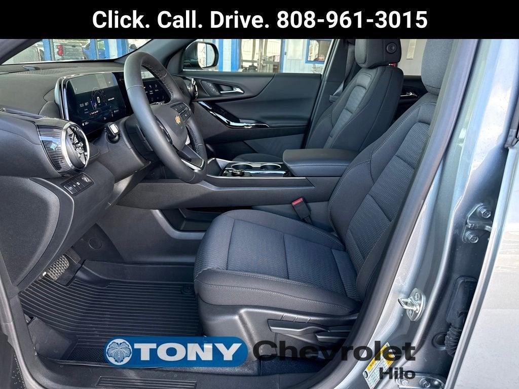 new 2026 Chevrolet Equinox car, priced at $31,990