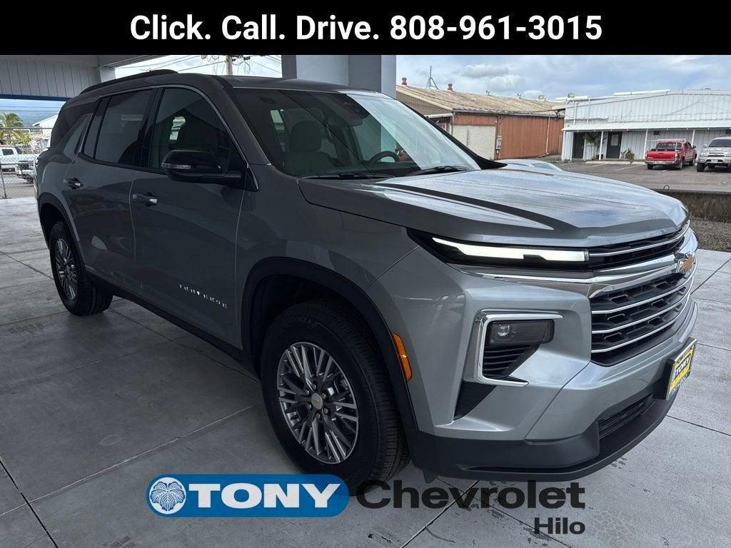 new 2026 Chevrolet Traverse car, priced at $44,055