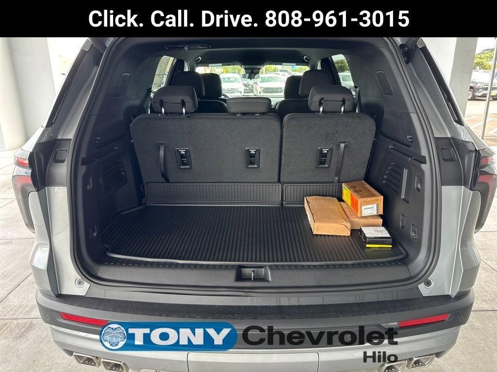 new 2026 Chevrolet Traverse car, priced at $44,055