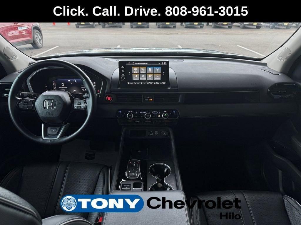 used 2023 Honda Pilot car, priced at $42,995