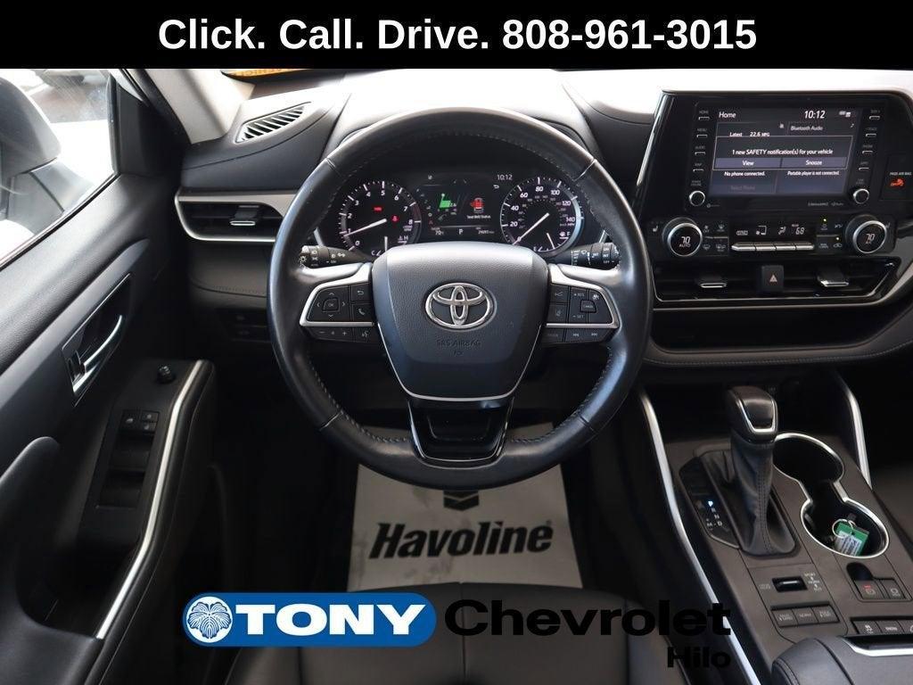 used 2021 Toyota Highlander car, priced at $32,488