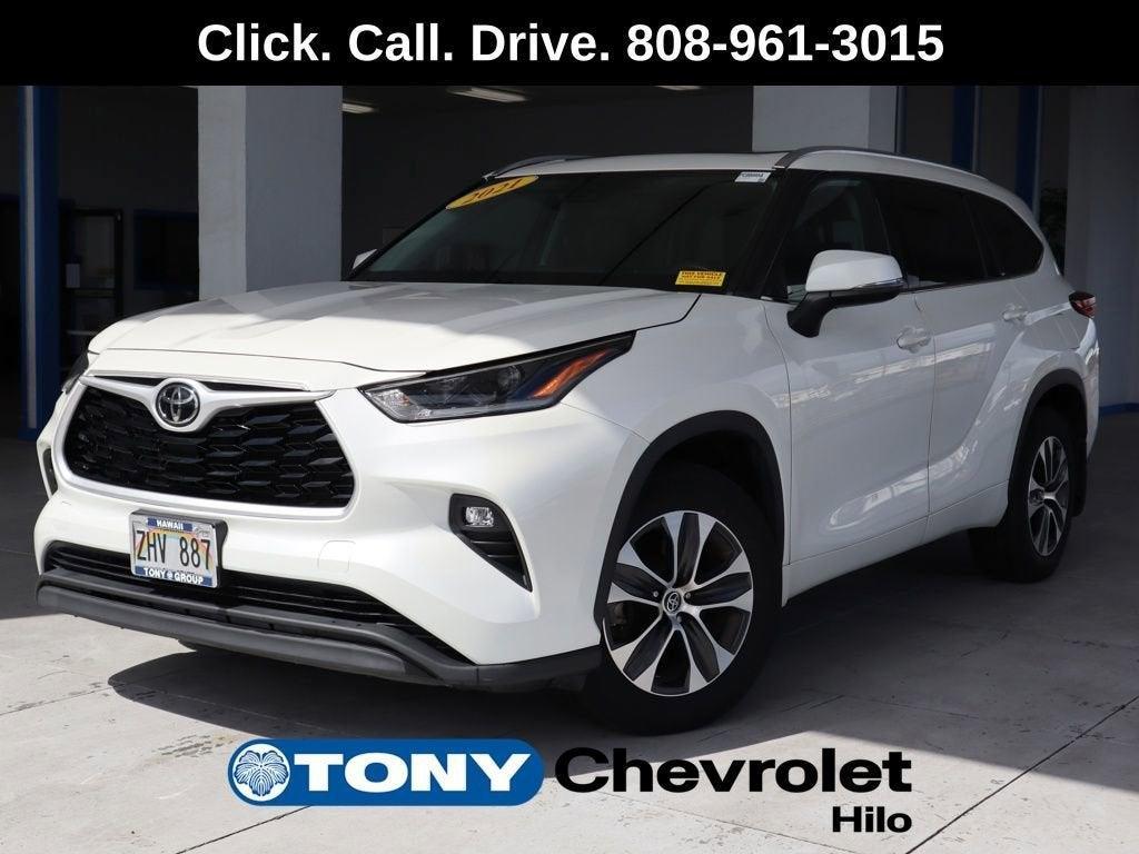 used 2021 Toyota Highlander car, priced at $36,995