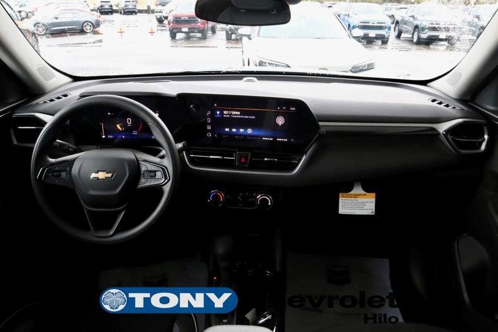 new 2026 Chevrolet TrailBlazer car, priced at $27,445