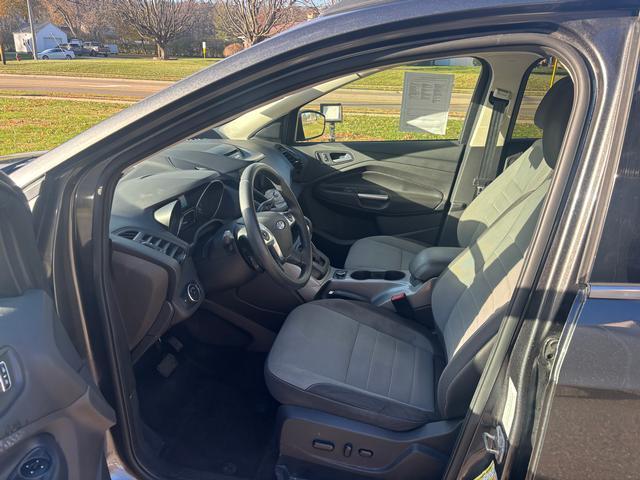 used 2016 Ford Escape car, priced at $7,495