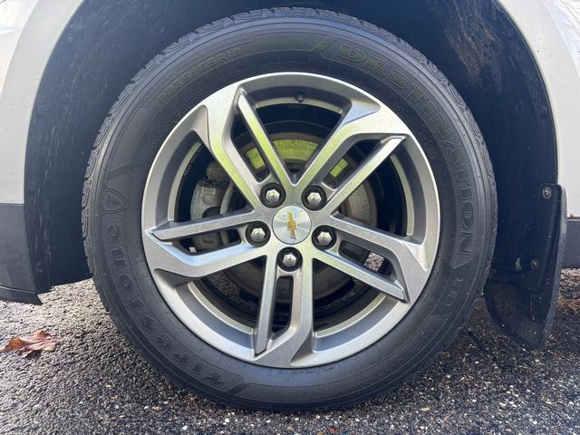 used 2017 Chevrolet Equinox car, priced at $8,995