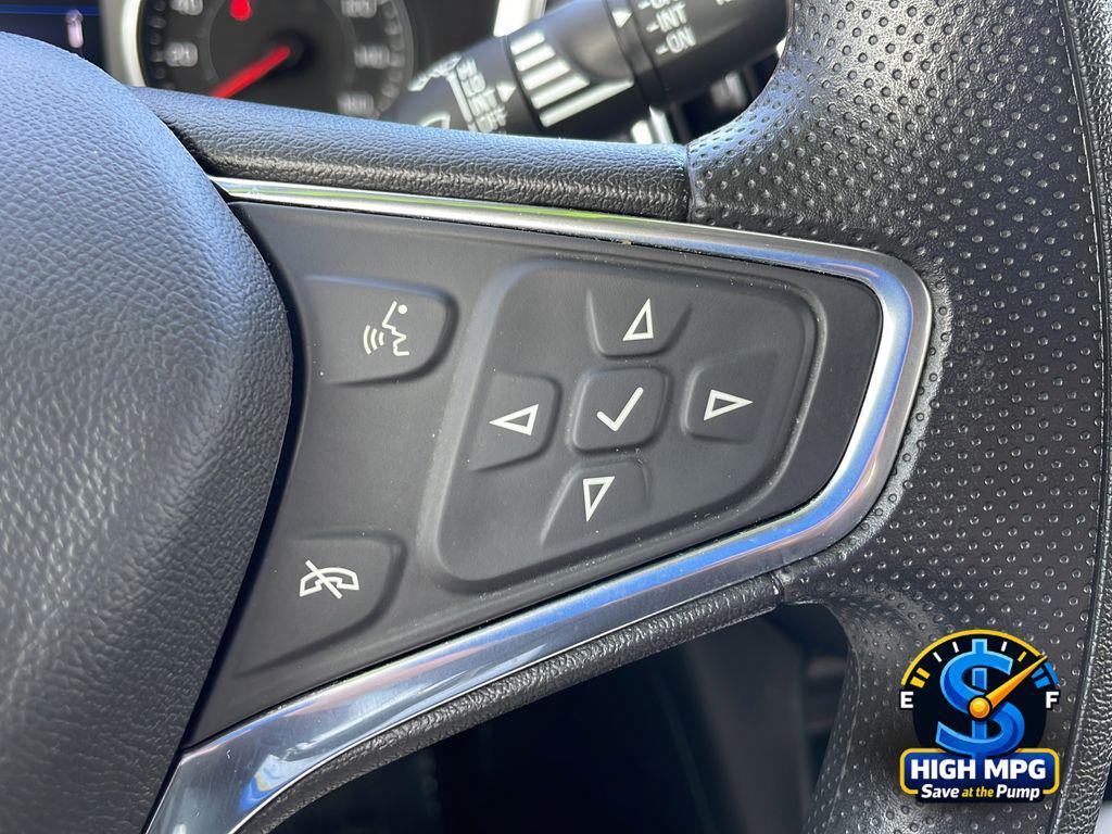 used 2022 Chevrolet Equinox car, priced at $19,999