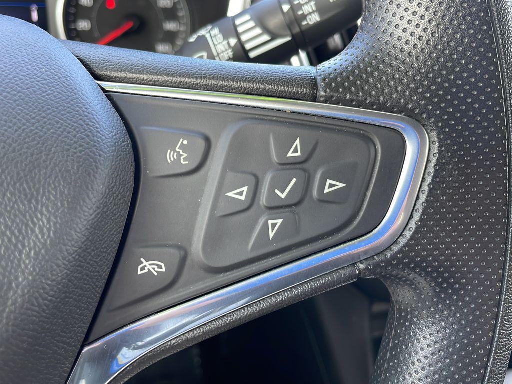 used 2022 Chevrolet Equinox car, priced at $20,711