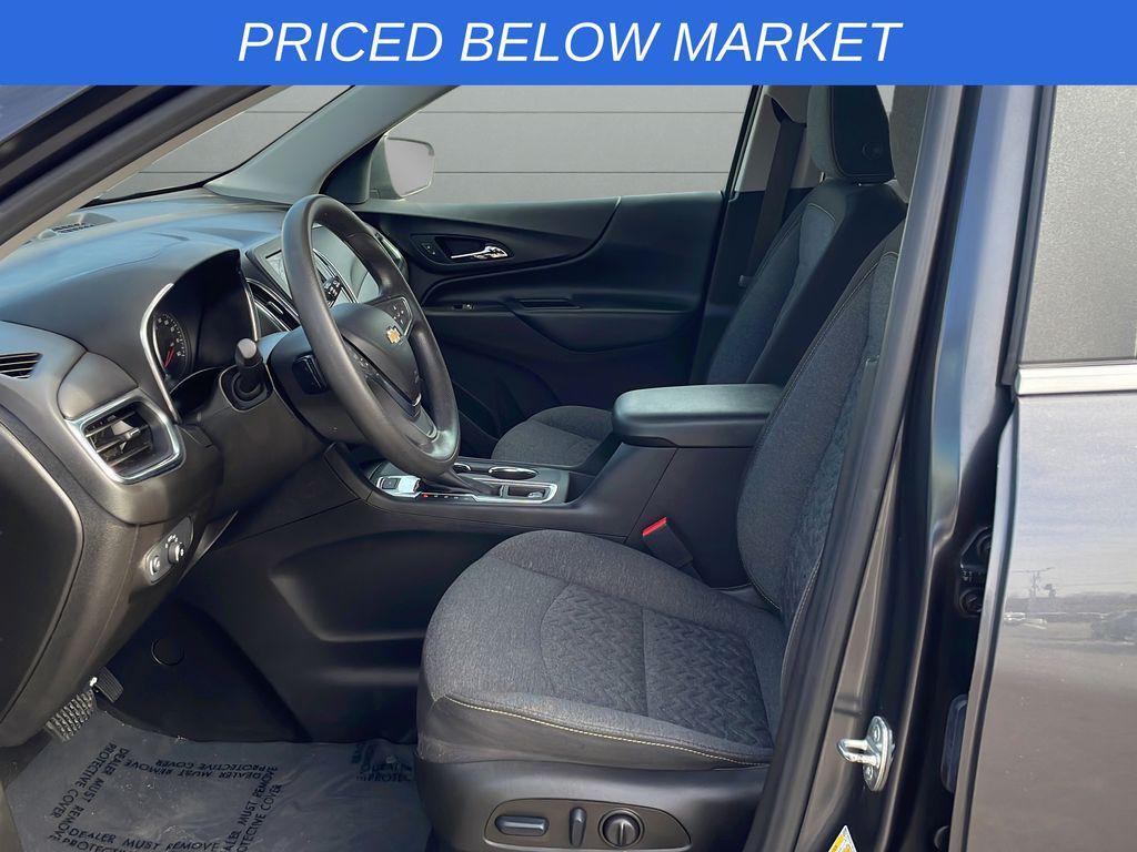 used 2022 Chevrolet Equinox car, priced at $18,992