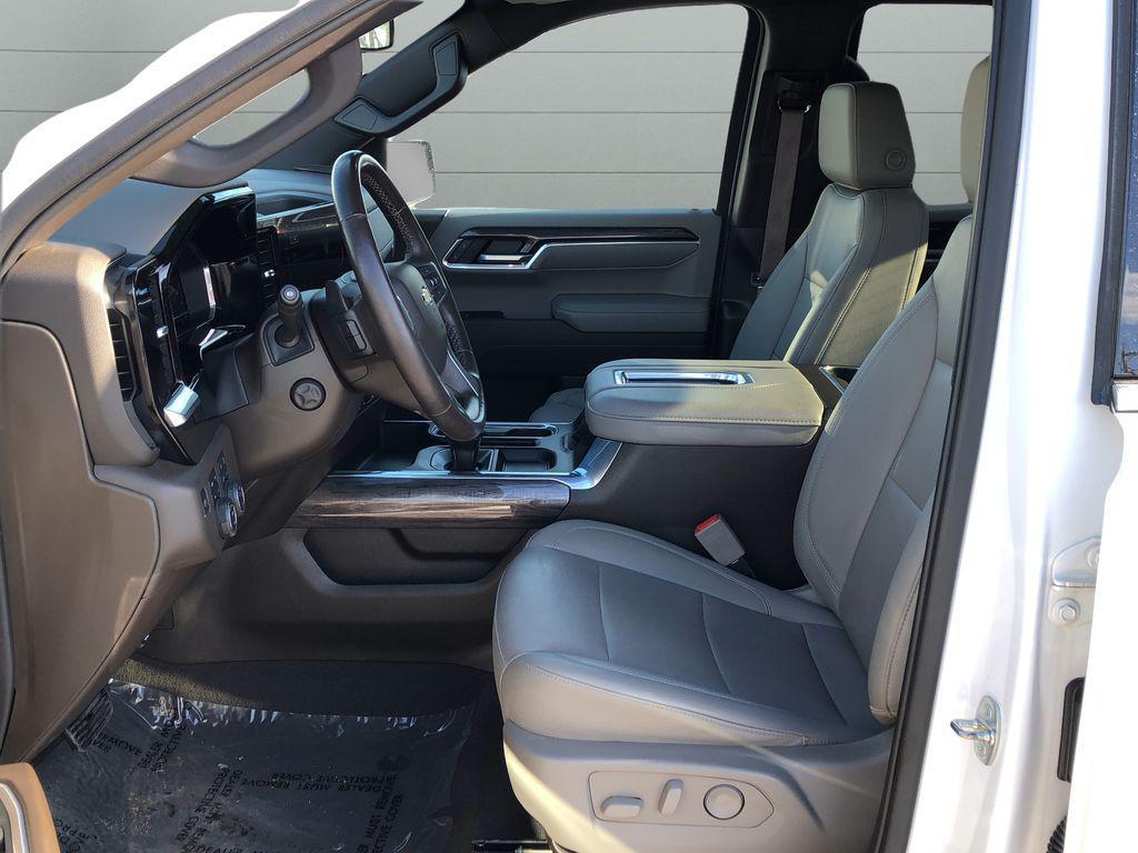 used 2022 Chevrolet Silverado 1500 car, priced at $44,752