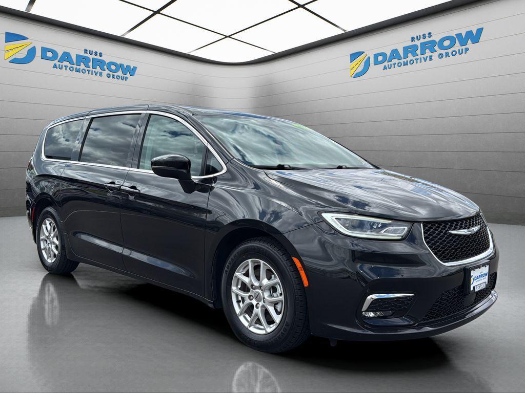 used 2023 Chrysler Pacifica car, priced at $25,494