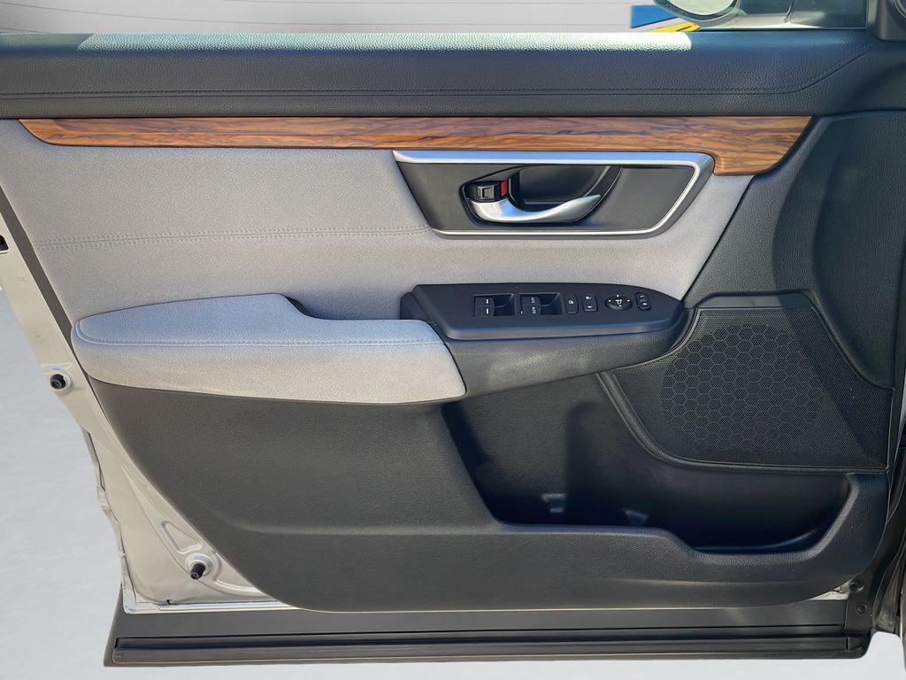 used 2020 Honda CR-V car, priced at $21,250