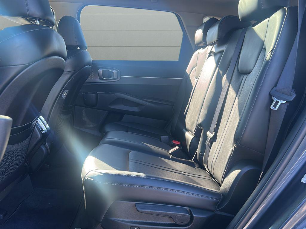 used 2021 Kia Sorento car, priced at $19,474