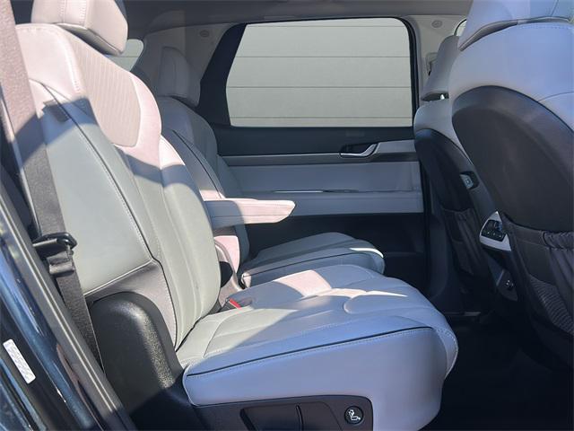 used 2024 Hyundai Palisade car, priced at $34,999