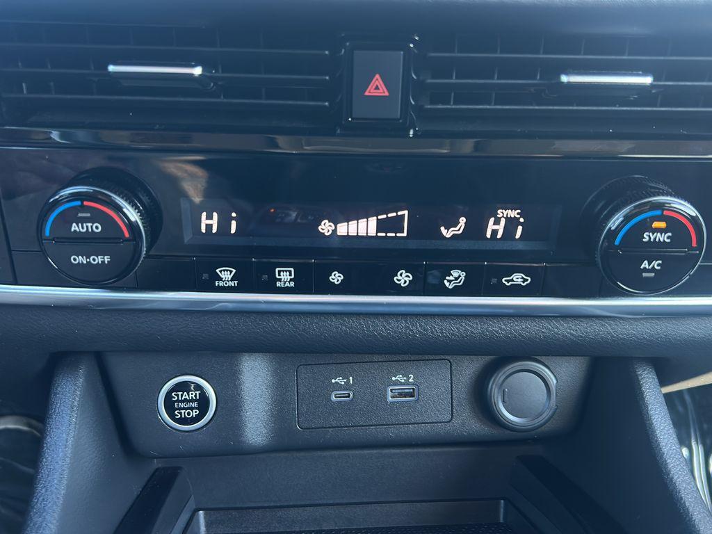 used 2022 Nissan Rogue car, priced at $18,761