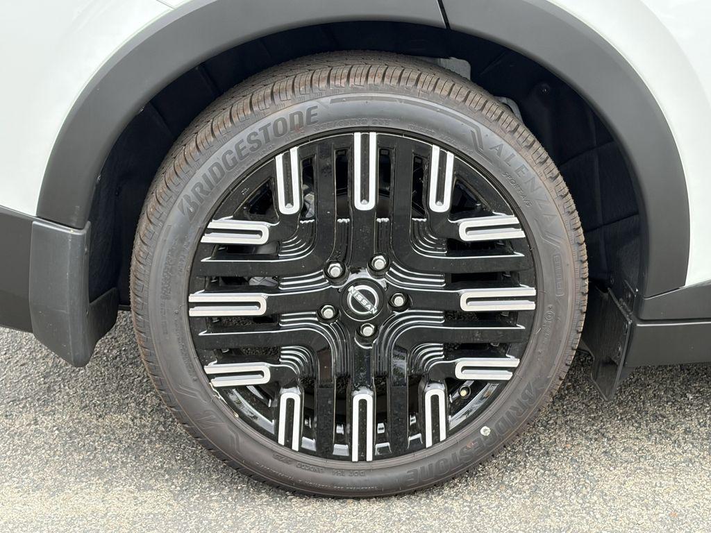 new 2026 Nissan Leaf car, priced at $40,267