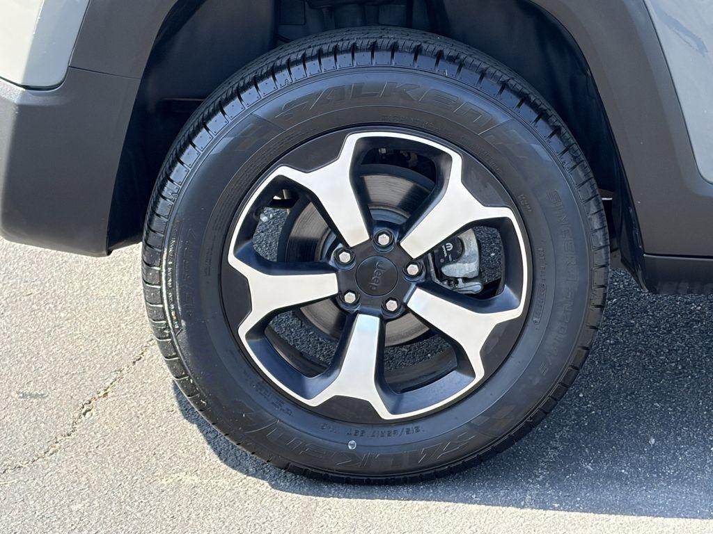 used 2020 Jeep Renegade car, priced at $16,999
