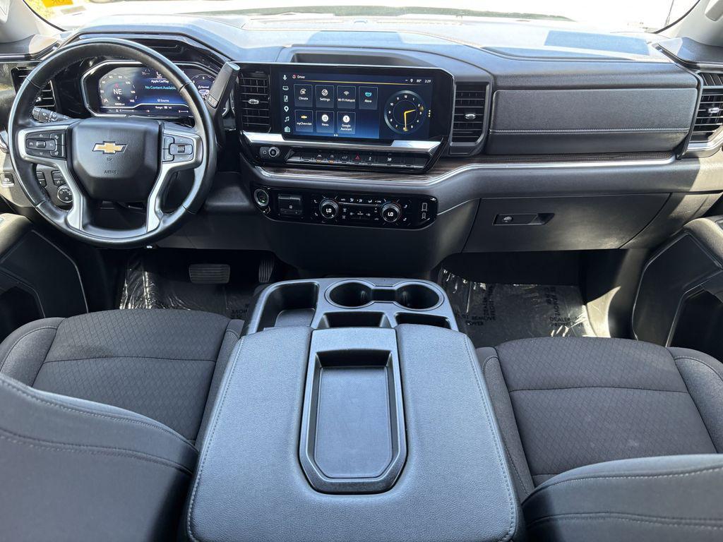 used 2025 Chevrolet Silverado 1500 car, priced at $38,999