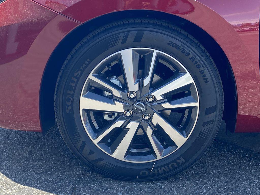 new 2025 Nissan Versa car, priced at $19,560