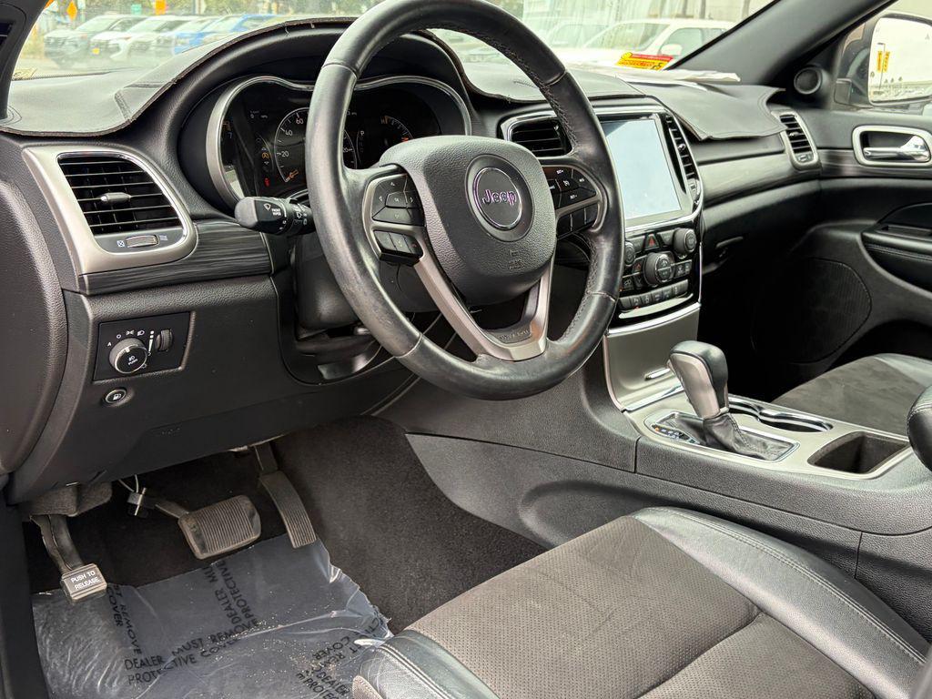 used 2019 Jeep Grand Cherokee car, priced at $17,999