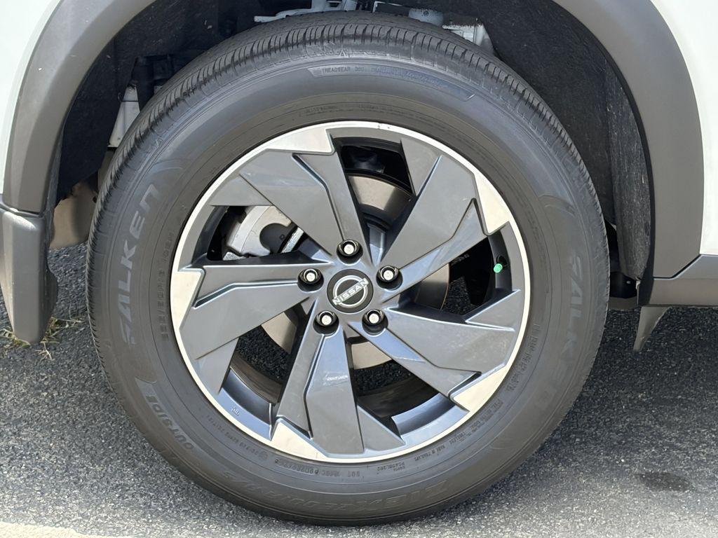 used 2024 Nissan Rogue car, priced at $23,700