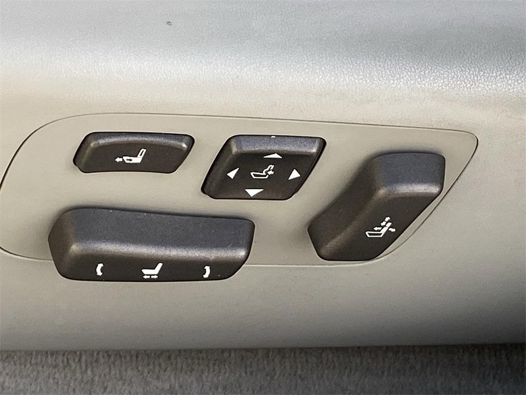 used 2007 Lexus LS 460 car, priced at $7,999