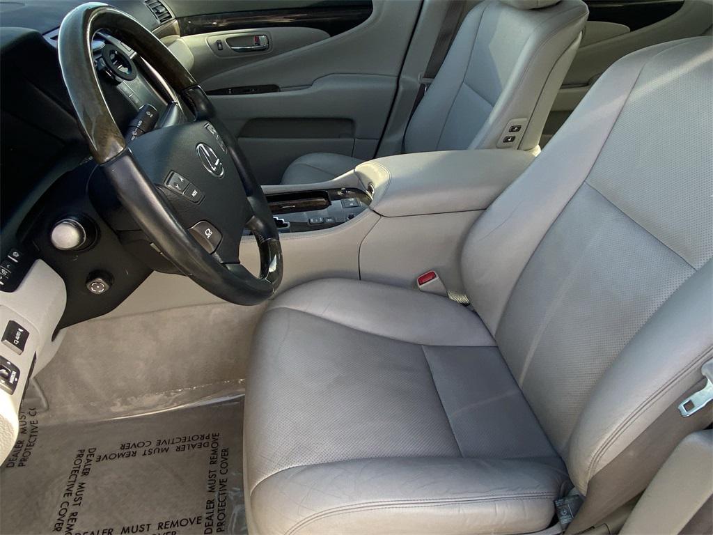 used 2007 Lexus LS 460 car, priced at $7,999