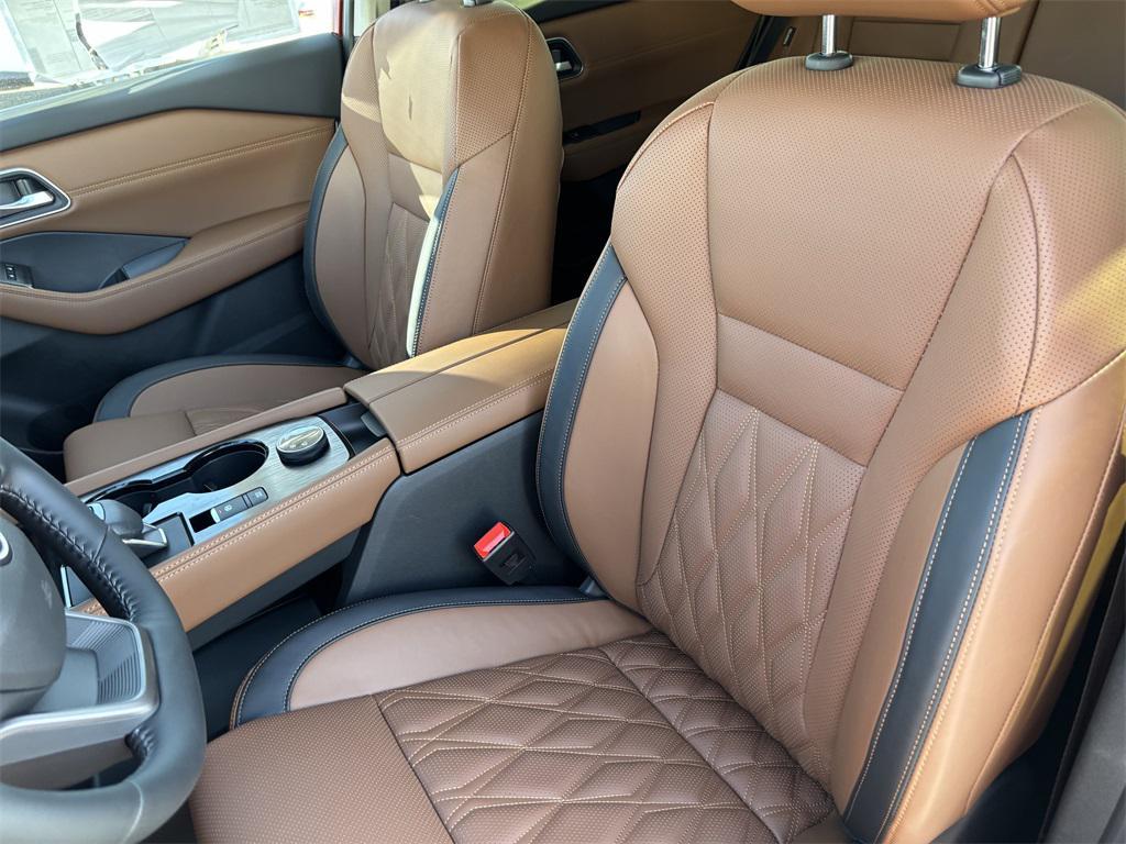 new 2026 Nissan Rogue car, priced at $37,966