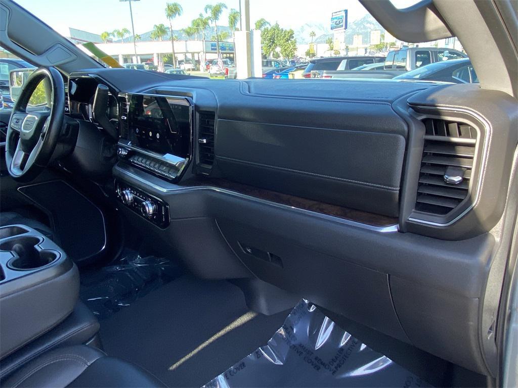 used 2024 GMC Sierra 1500 car, priced at $35,495