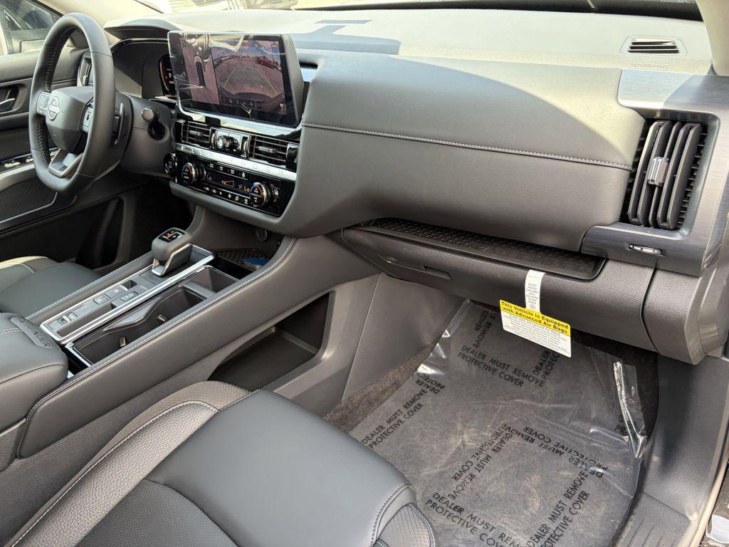 new 2026 Nissan Pathfinder car, priced at $39,174