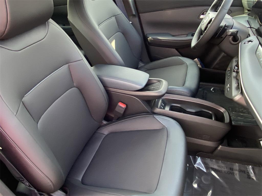 new 2026 Nissan Leaf car, priced at $35,719