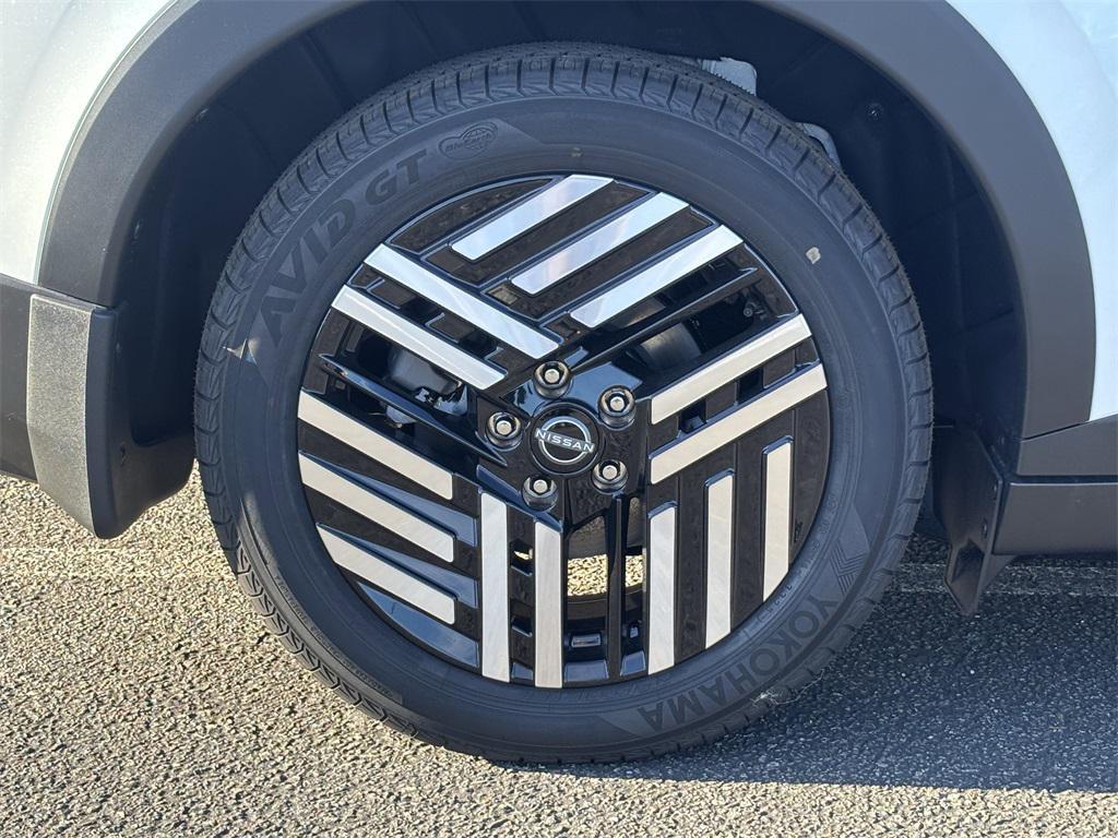 new 2026 Nissan Leaf car, priced at $35,669