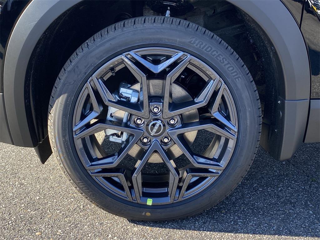 new 2026 Nissan Kicks car, priced at $31,367